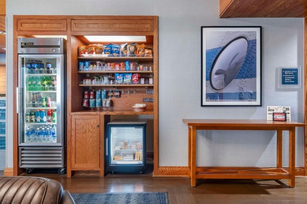 Bangor Aviator Hotel, Best Western Premier Collection image 14