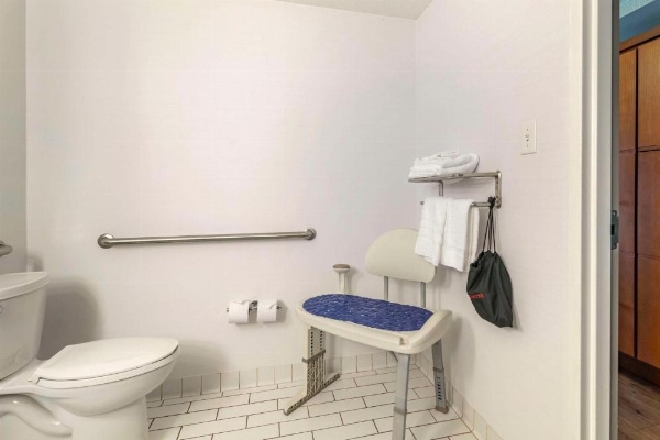 Bangor Aviator Hotel, Best Western Premier Collection image 25